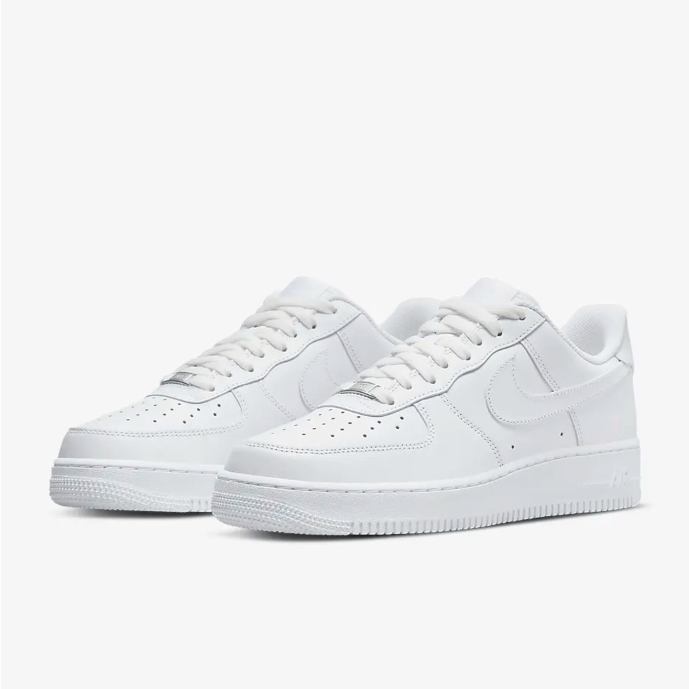 Nike Air Force 1 ’07